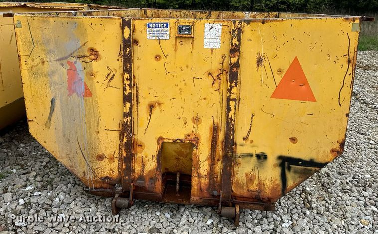 image for item DV4003 Wastequip roll-off container