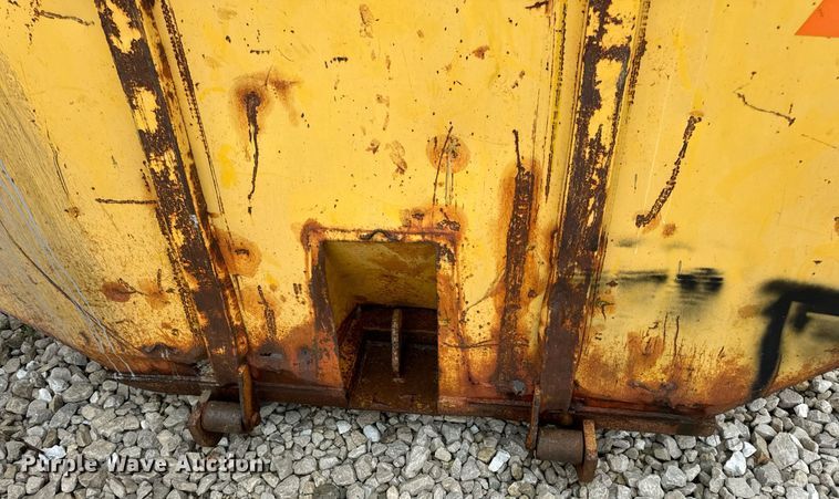 image for item DV4003 Wastequip roll-off container