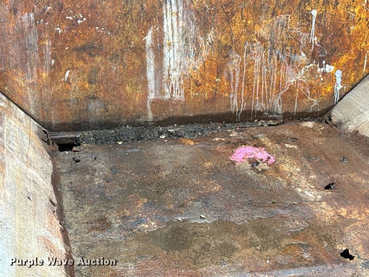 image for item DV4003 Wastequip roll-off container