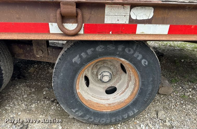 image for item DV4010 1998 Trail King equipment trailer