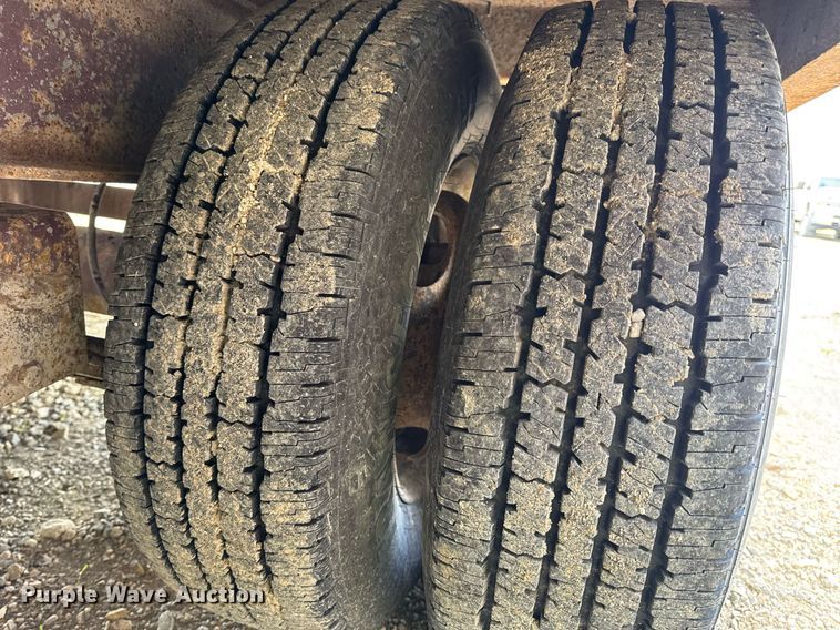 image for item DV4010 1998 Trail King equipment trailer