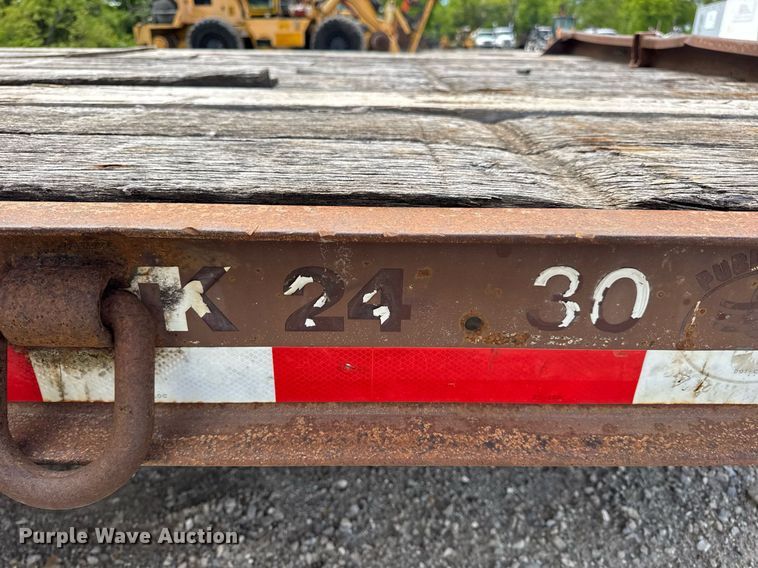 image for item DV4010 1998 Trail King equipment trailer