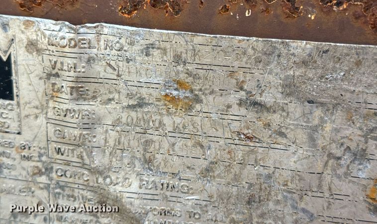 image for item DV4010 1998 Trail King equipment trailer