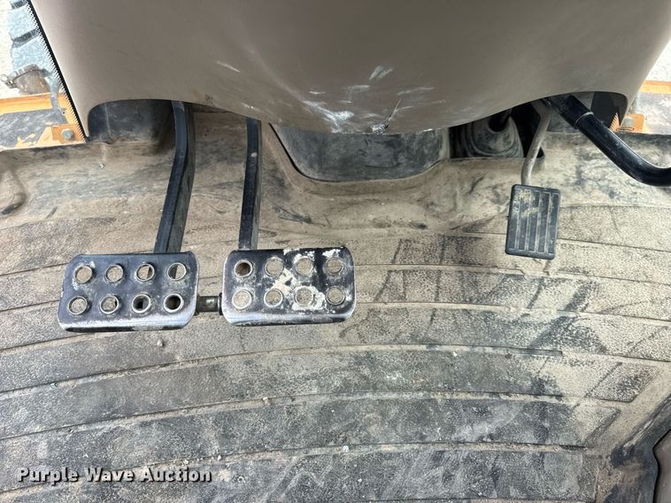 image for item DV4011 2007 Case 580 Super M Series 2 backhoe