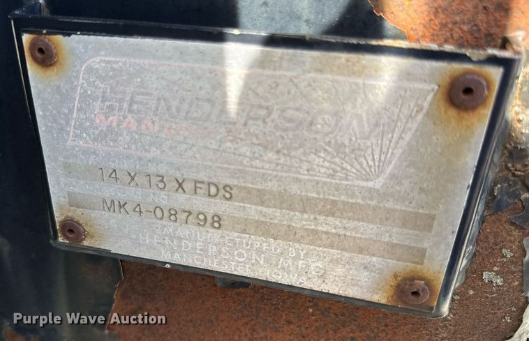 image for item DV4013 2000 International 4900 dump flatbed truck