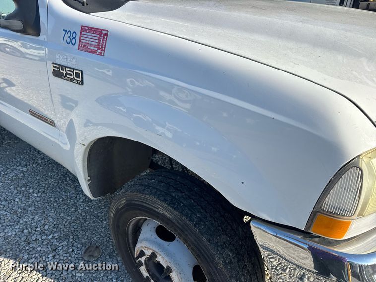 image for item DV4015 2004 Ford F450 Super Duty XL bucket truck
