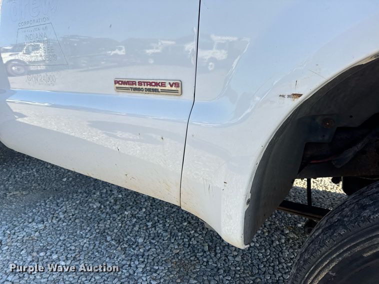 image for item DV4015 2004 Ford F450 Super Duty XL bucket truck