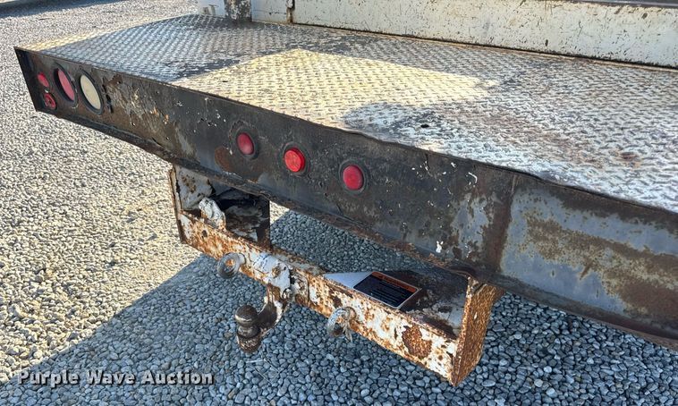 image for item DV4015 2004 Ford F450 Super Duty XL bucket truck