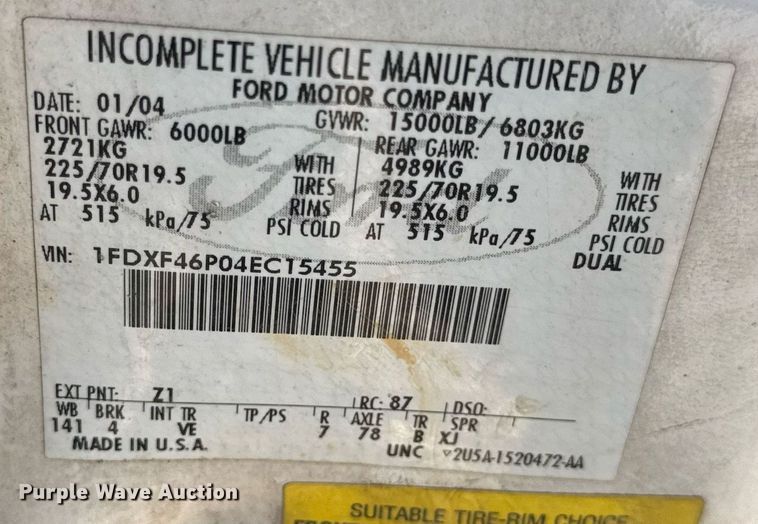 image for item DV4015 2004 Ford F450 Super Duty XL bucket truck