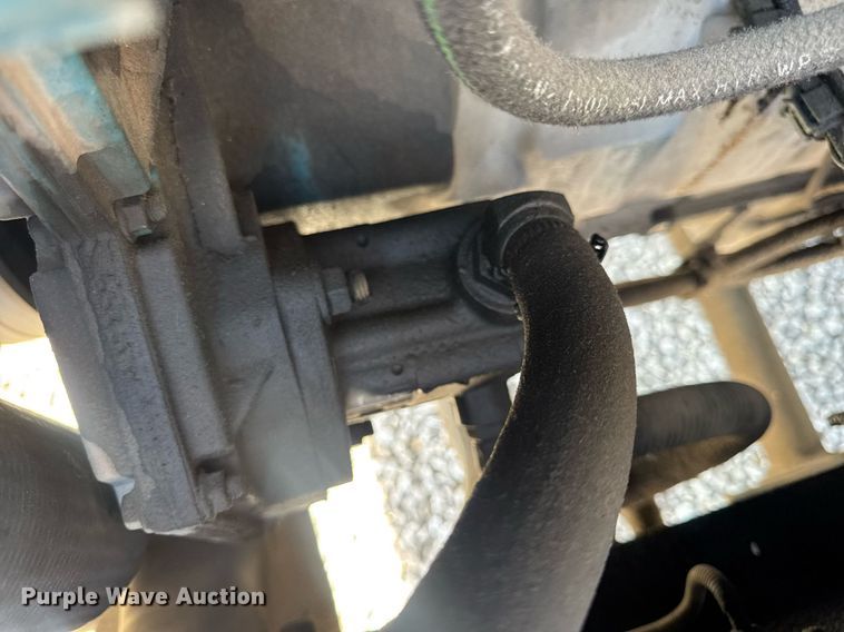 image for item DV4017 1999 International 4900 flatbed truck