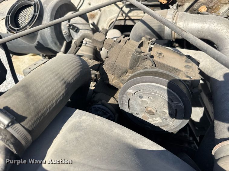 image for item DV4017 1999 International 4900 flatbed truck