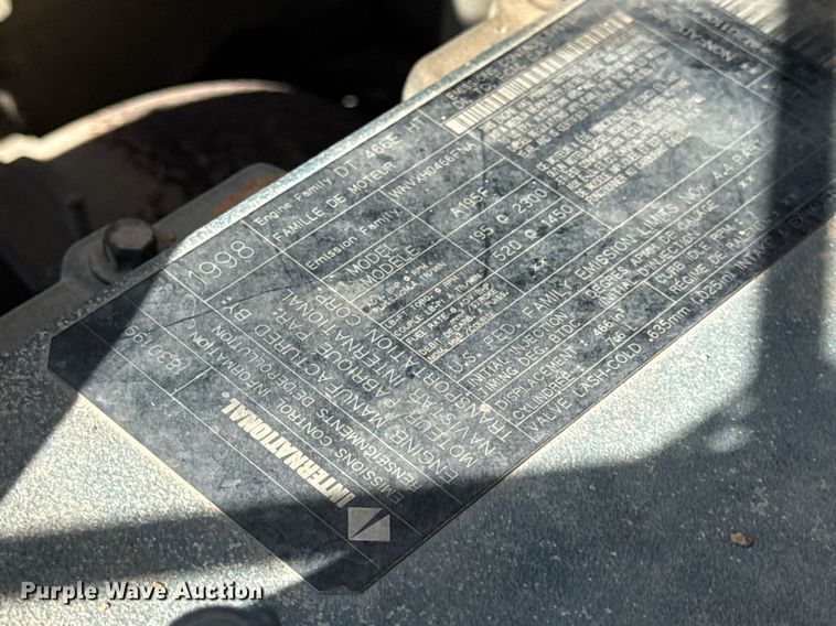 image for item DV4017 1999 International 4900 flatbed truck