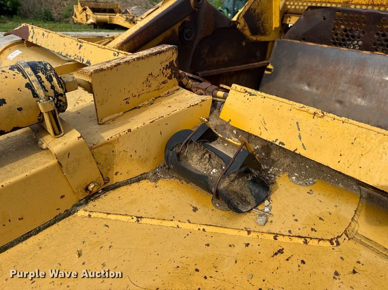 image for item DV4024 2007 John Deere 2112E scraper