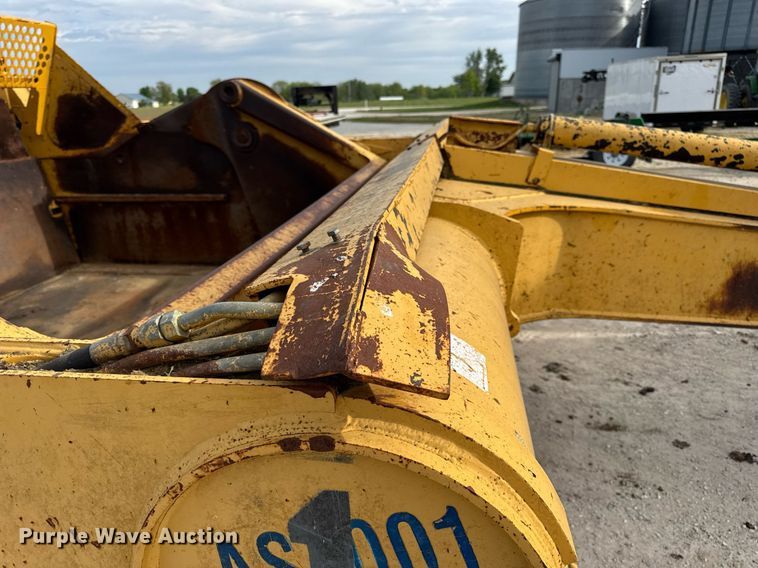 image for item DV4024 2007 John Deere 2112E scraper