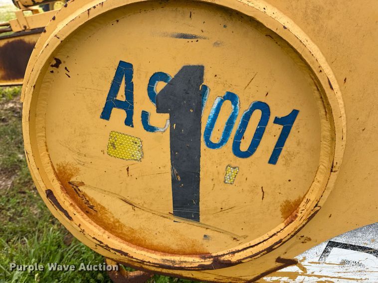 image for item DV4024 2007 John Deere 2112E scraper