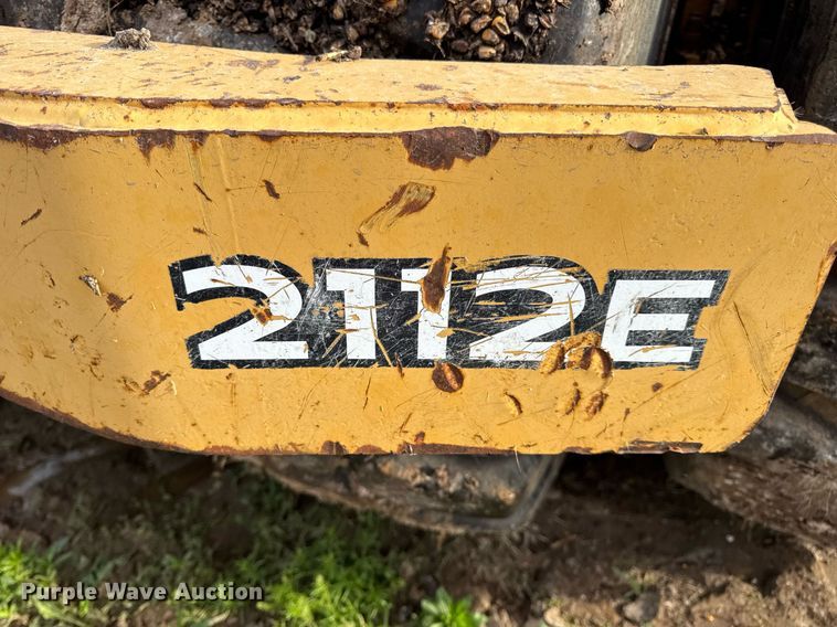 image for item DV4024 2007 John Deere 2112E scraper