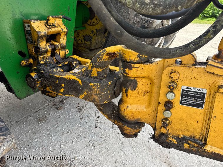 image for item DV4024 2007 John Deere 2112E scraper