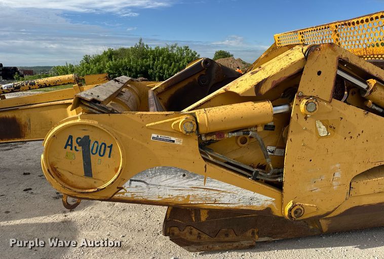 image for item DV4024 2007 John Deere 2112E scraper