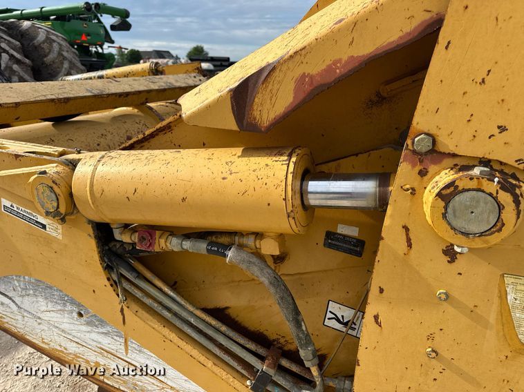 image for item DV4024 2007 John Deere 2112E scraper