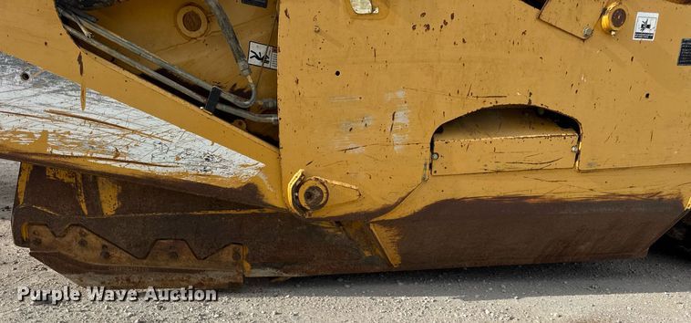 image for item DV4024 2007 John Deere 2112E scraper