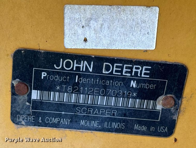 image for item DV4024 2007 John Deere 2112E scraper