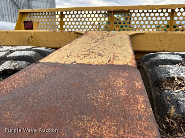 image for item DV4025 2008 John Deere 2112E scraper