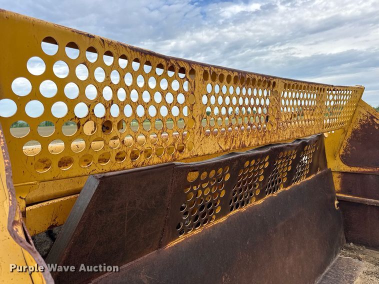 image for item DV4025 2008 John Deere 2112E scraper