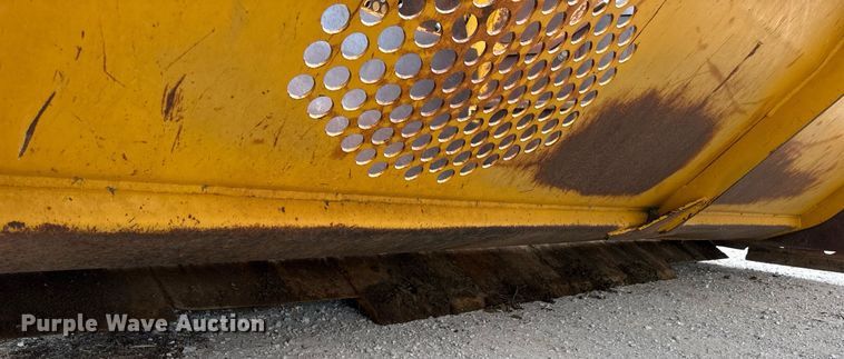 image for item DV4025 2008 John Deere 2112E scraper