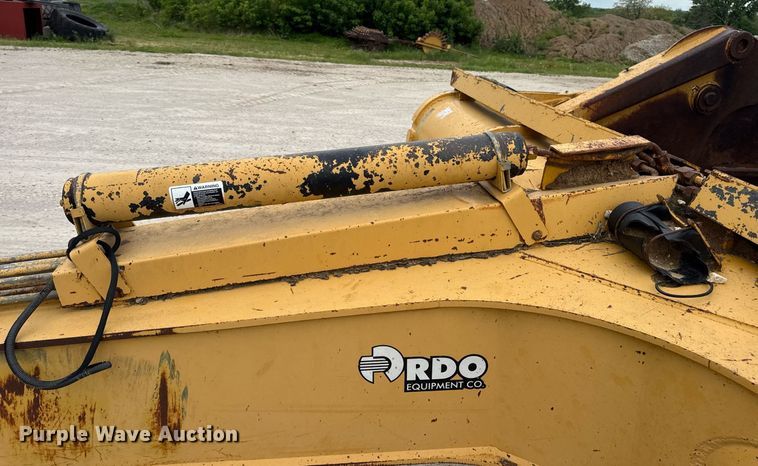 image for item DV4025 2008 John Deere 2112E scraper