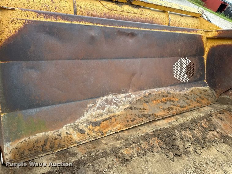 image for item DV4025 2008 John Deere 2112E scraper