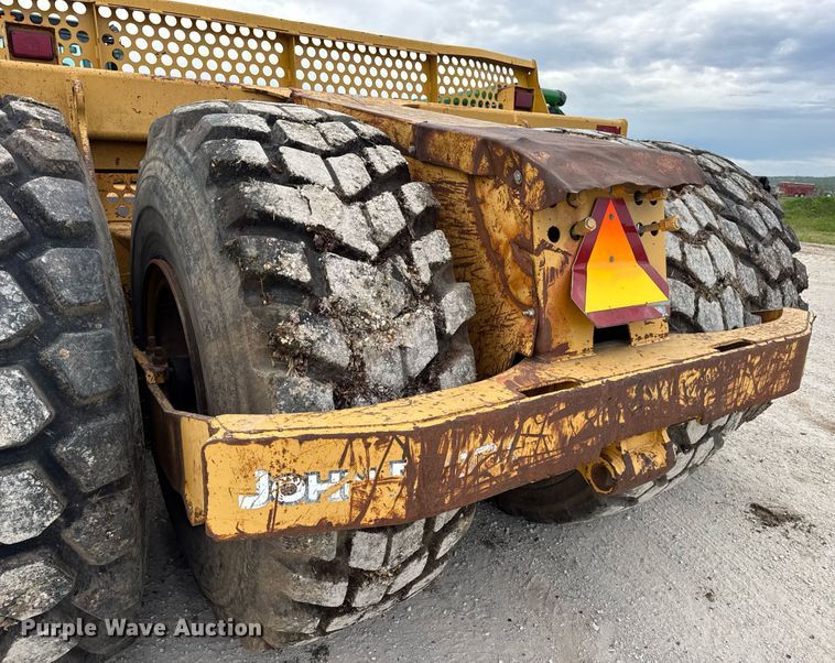 image for item DV4025 2008 John Deere 2112E scraper