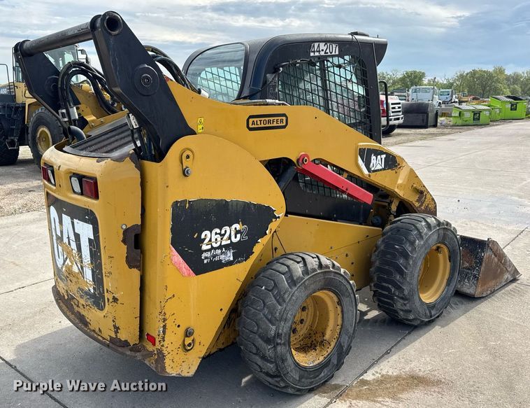 image for item DV4026 2013 Caterpillar 262C Series 2 skid steer loader