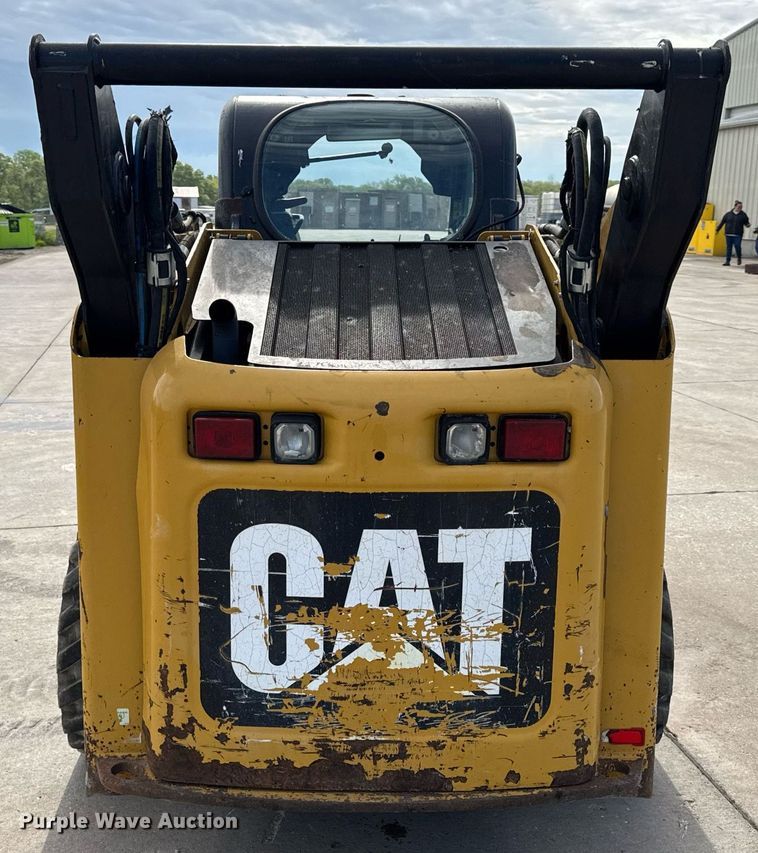 image for item DV4026 2013 Caterpillar 262C Series 2 skid steer loader