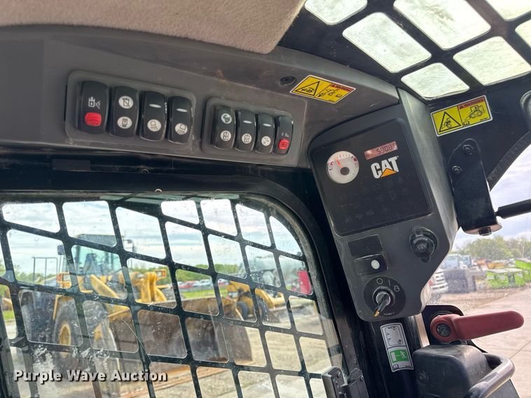 image for item DV4026 2013 Caterpillar 262C Series 2 skid steer loader