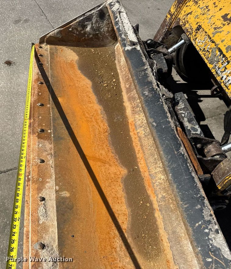 image for item DV4027 2011 Caterpillar 262C skid steer loader