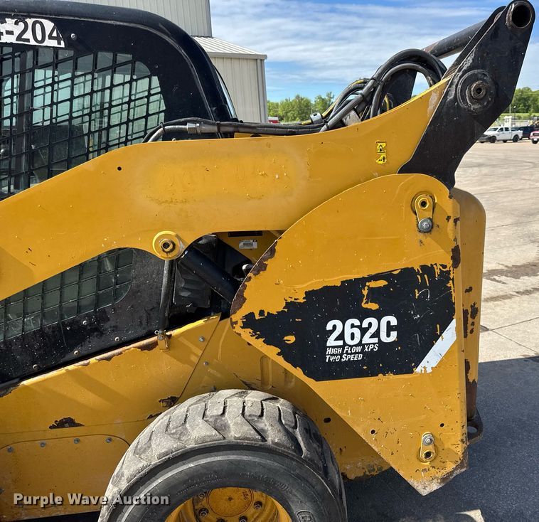 image for item DV4027 2011 Caterpillar 262C skid steer loader