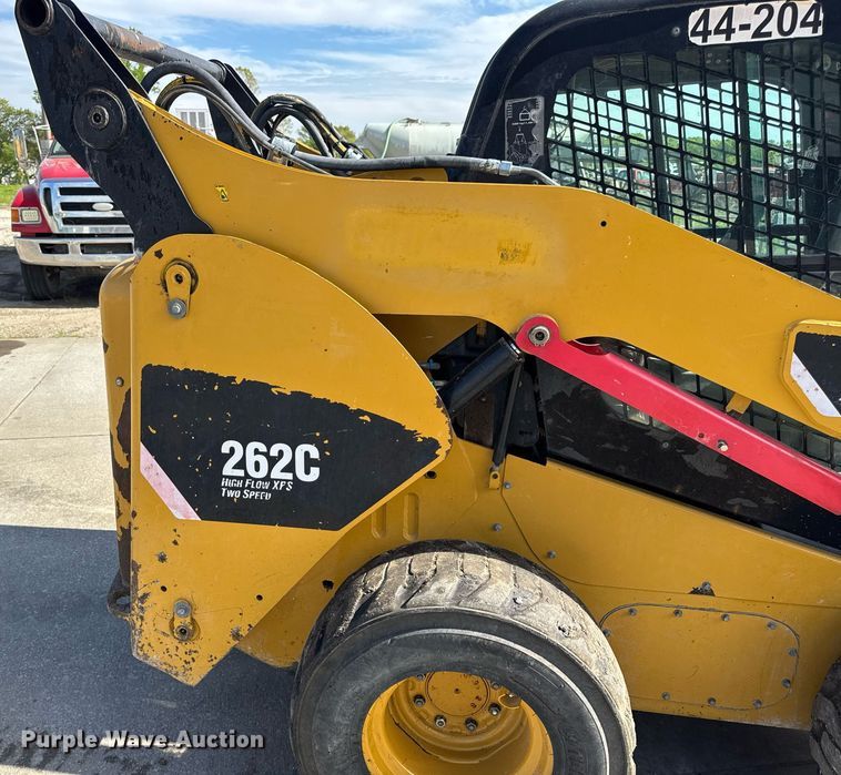 image for item DV4027 2011 Caterpillar 262C skid steer loader
