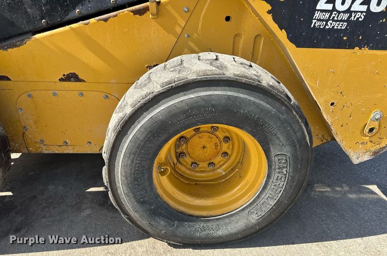 image for item DV4027 2011 Caterpillar 262C skid steer loader