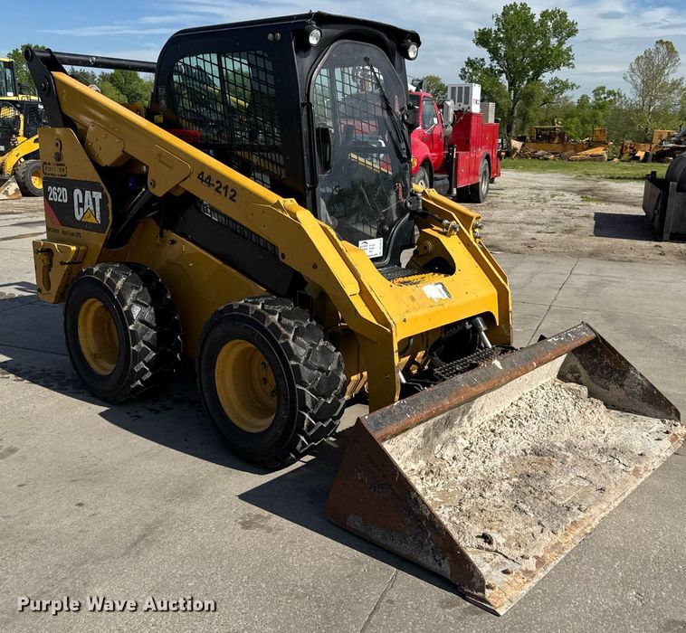 image for item DV4028 2018 Caterpillar 262D skid steer loader