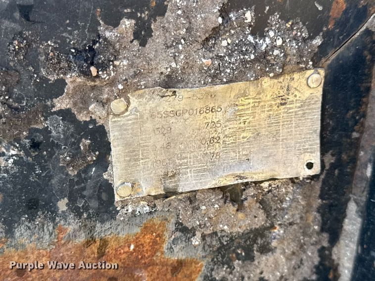 image for item DV4028 2018 Caterpillar 262D skid steer loader