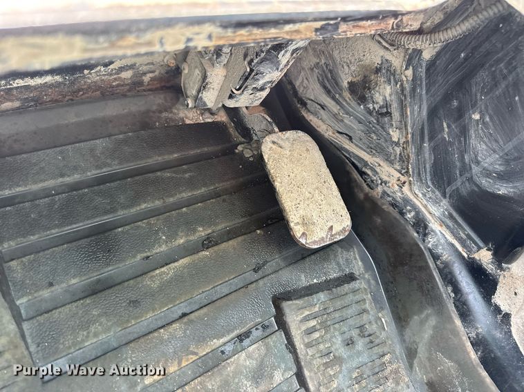 image for item DV4028 2018 Caterpillar 262D skid steer loader