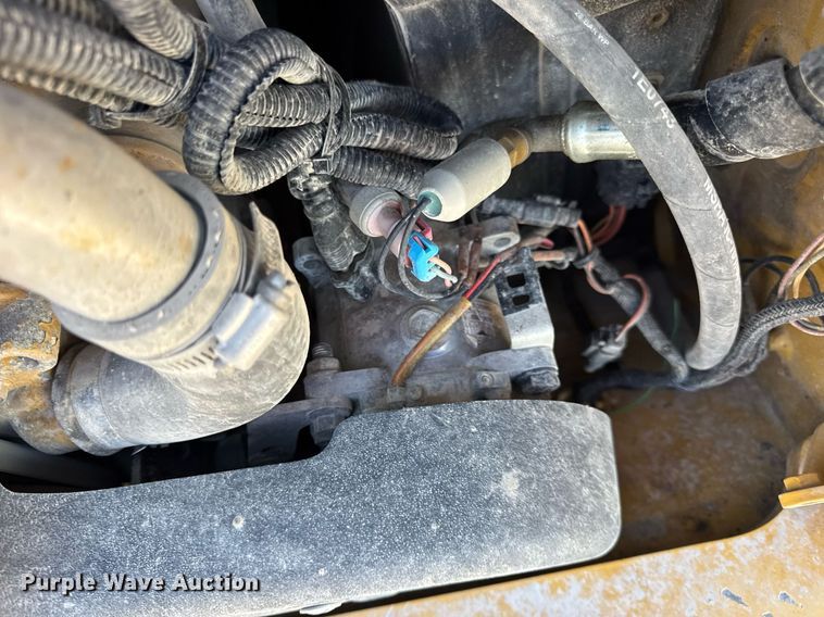 image for item DV4028 2018 Caterpillar 262D skid steer loader