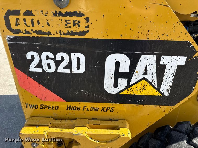 image for item DV4028 2018 Caterpillar 262D skid steer loader
