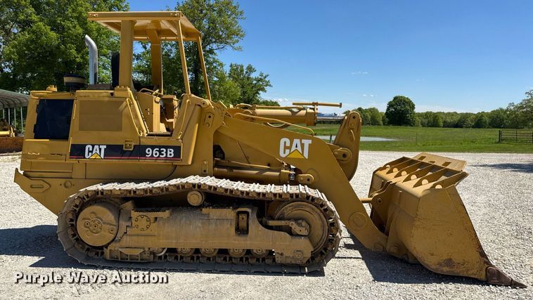 image for item DV4031 1987 Caterpillar 963B  track loader