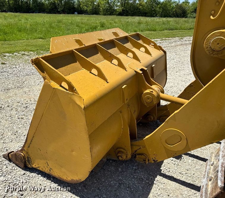 image for item DV4031 1987 Caterpillar 963B  track loader