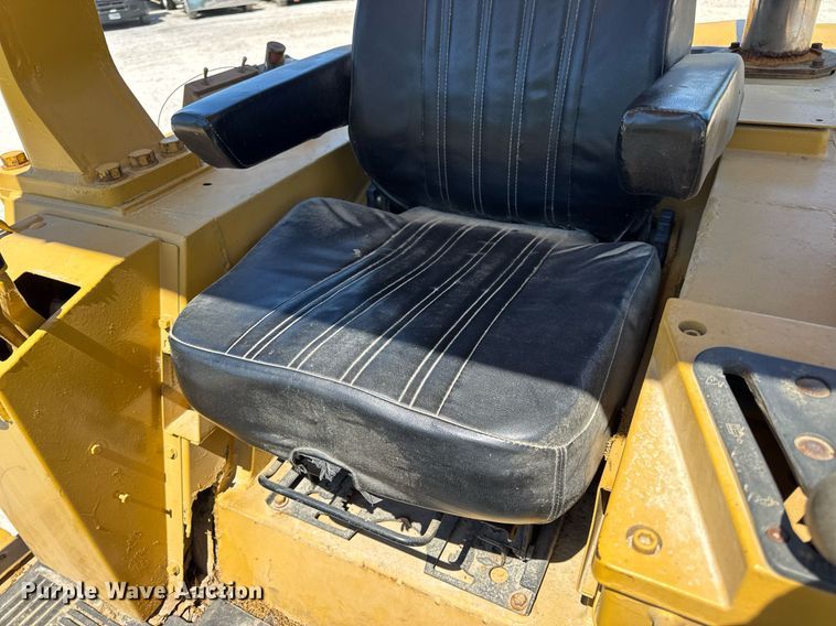 image for item DV4031 1987 Caterpillar 963B  track loader