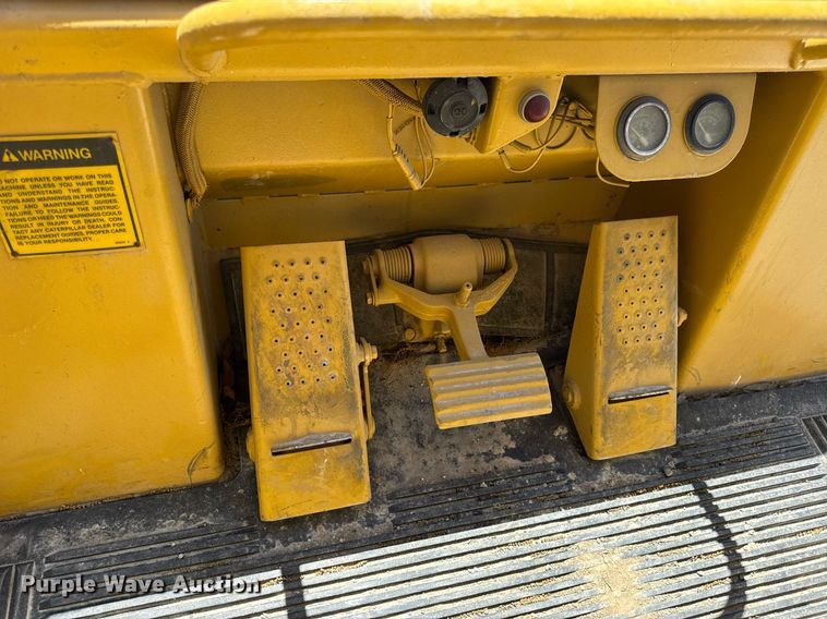 image for item DV4031 1987 Caterpillar 963B  track loader