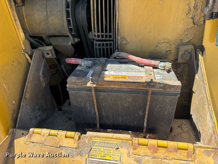 image for item DV4031 1987 Caterpillar 963B  track loader