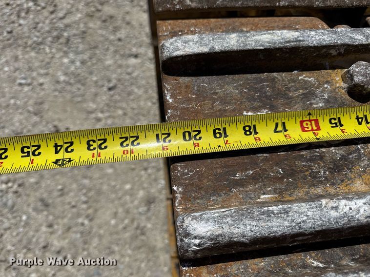 image for item DV4031 1987 Caterpillar 963B  track loader