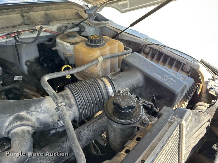 image for item DV4032 2011 Ford F450 Super Duty XL bucket truck